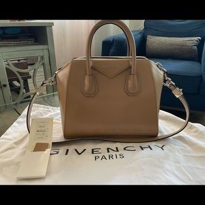 GIVENCHY  Shiny Lord Calfskin Small Antigona Dark Beige
